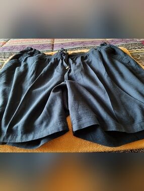 Evans Women’s Navy Blue Elastic Waist Drawstring Shorts